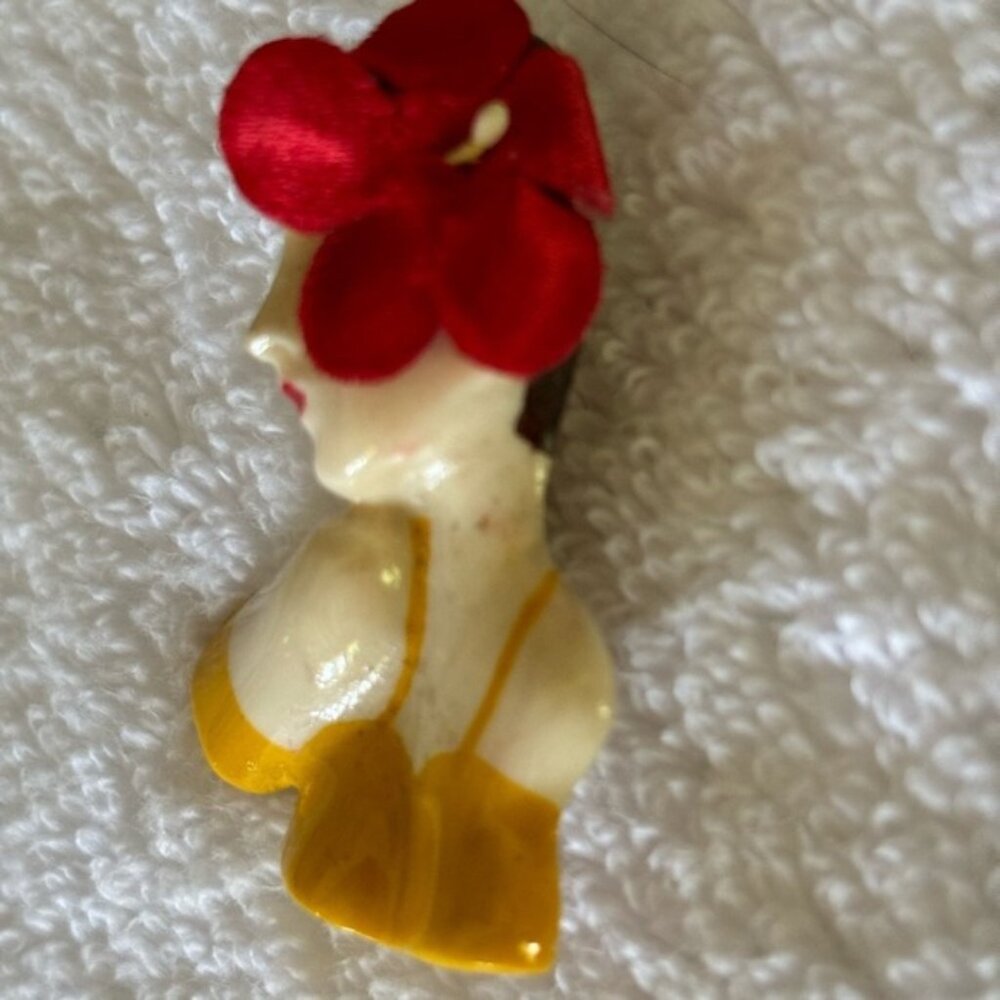 Vintage retro flamenco dancer brooch - Picture 7 of 10
